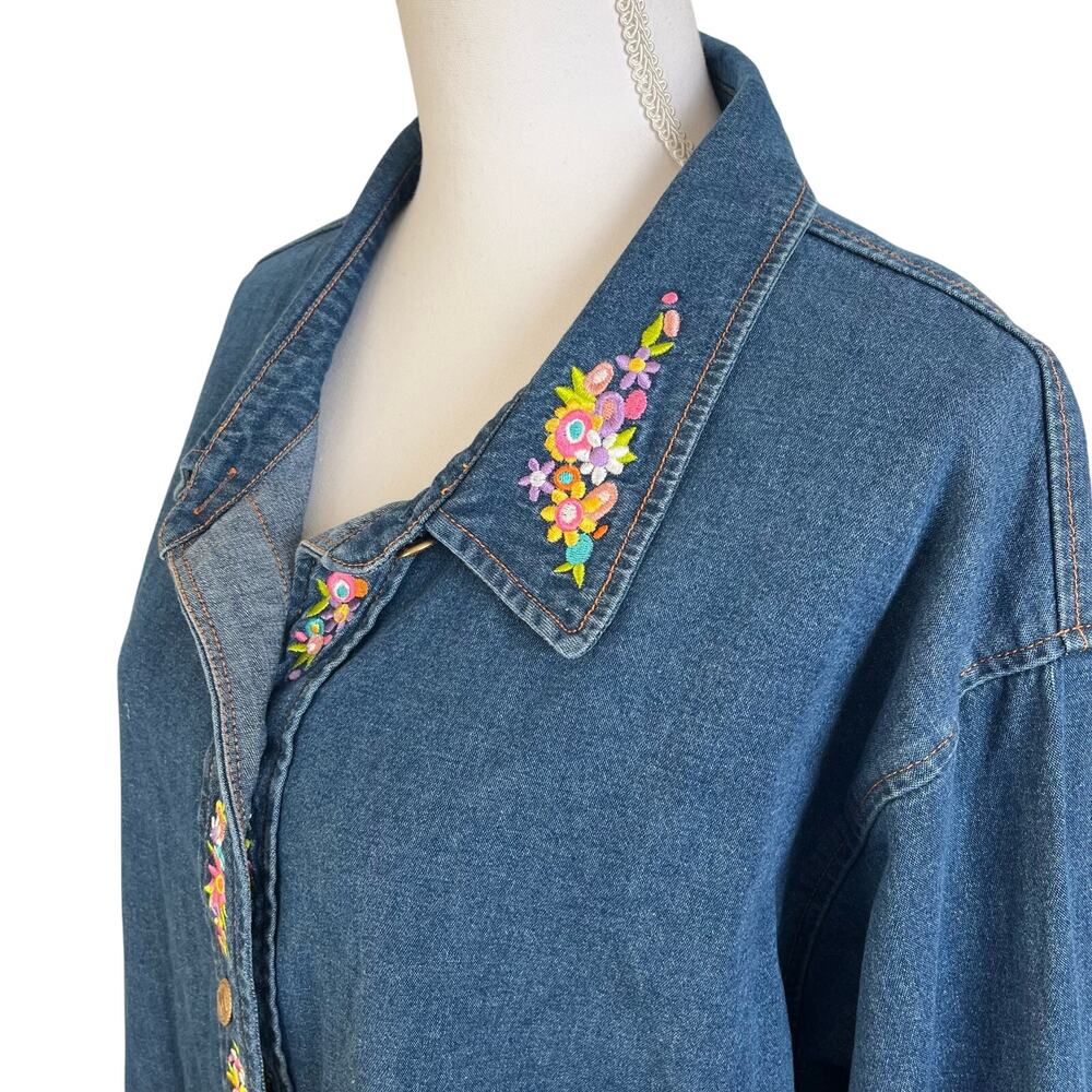 Bob Mackie Wearable Art Denim Shirt Womens 2X Plus Blue Maypole Embroidery Tunic - Picture 6 of 10